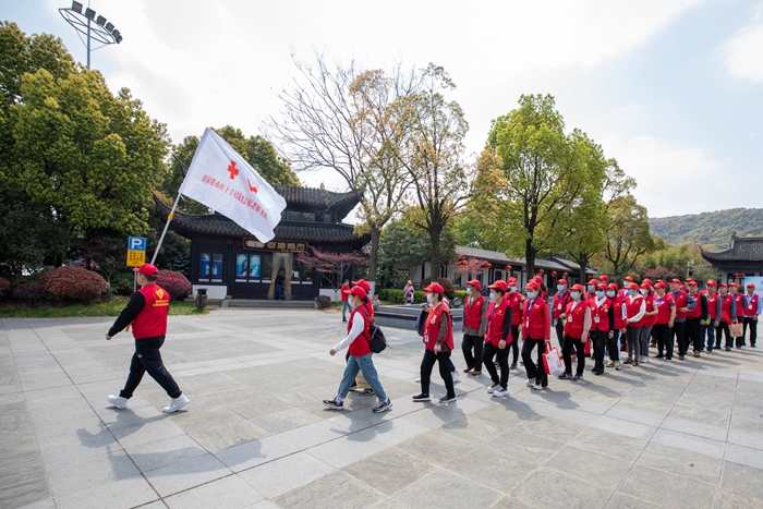 “为生命加油”徒步宣传无偿献血献髓1_副本.jpg